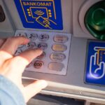 Allerta prelievi al Bancomat: potenziali rischi e misure di sicurezza da adottare.